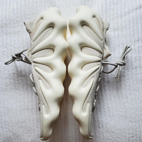 adidas Yeezy 450 Cloud White - Picture 8 of 16